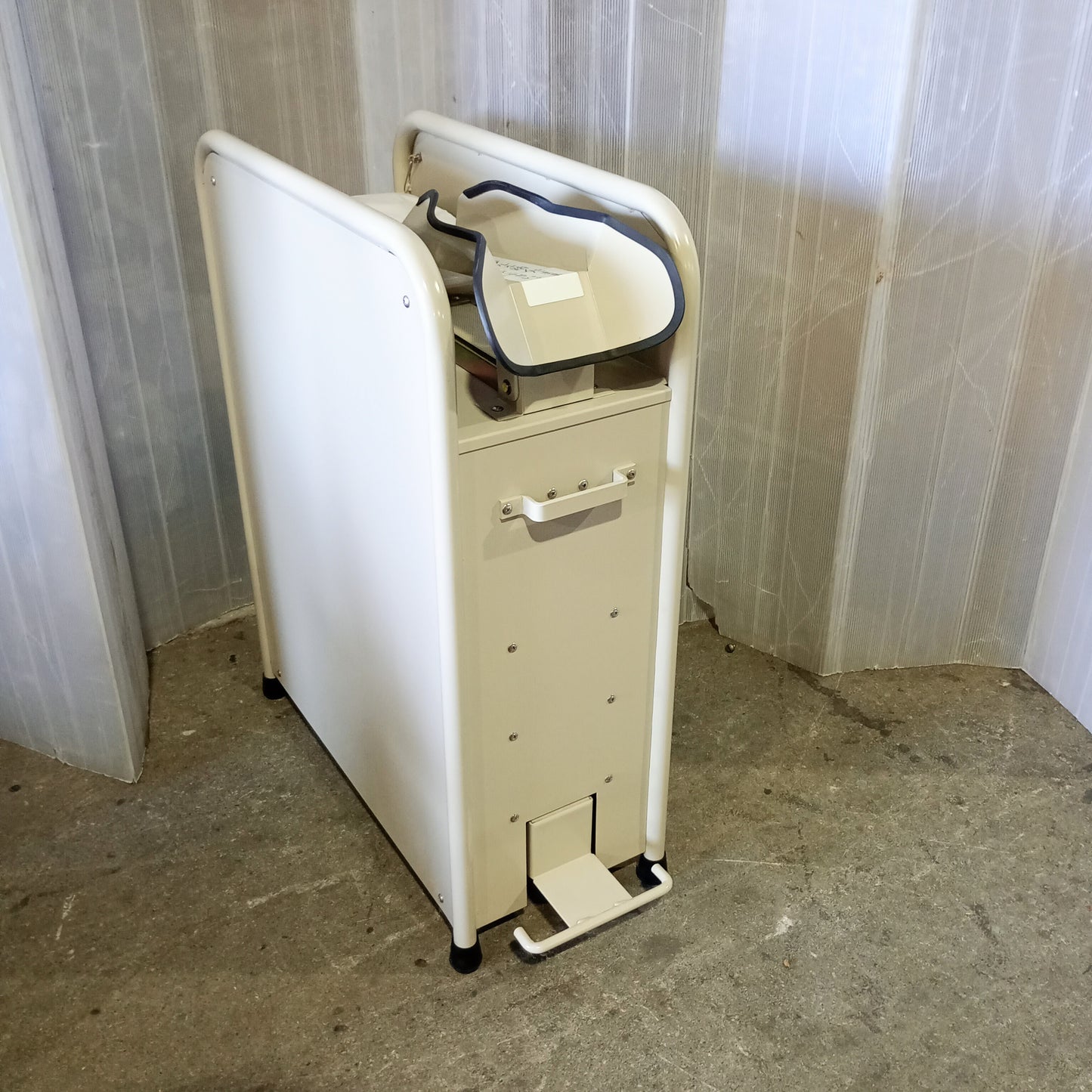 メーカー不明　傘袋装着機　横型　新古品 umbrellabagdispenser-8173