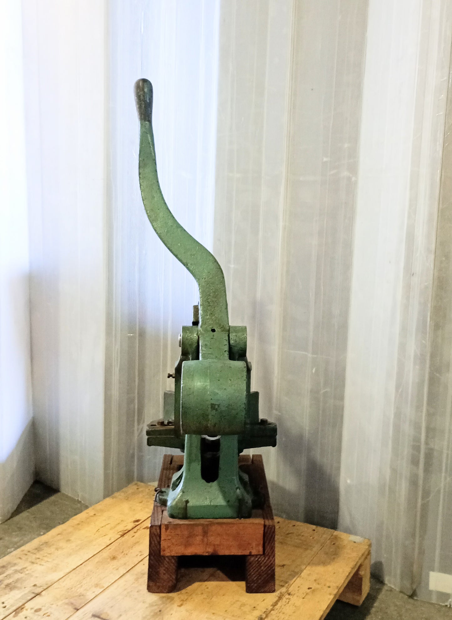 曽我機械　卓上角丸機械 sogakikai-roundcornercutter-8167