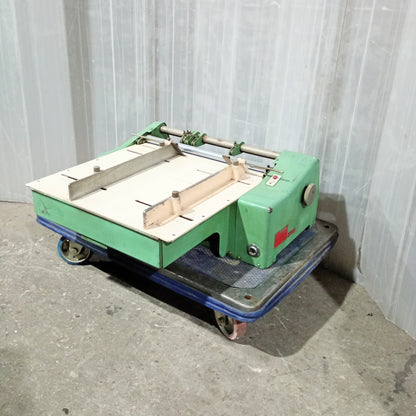 国友鉄工所　MK2　卓上ミシン目＆スジ付け機 kunitomotekko-mk2creaserandperforator-3002