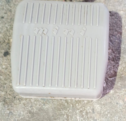 ウチダ 2穴穿孔機 uchidatechno1-2head-8151