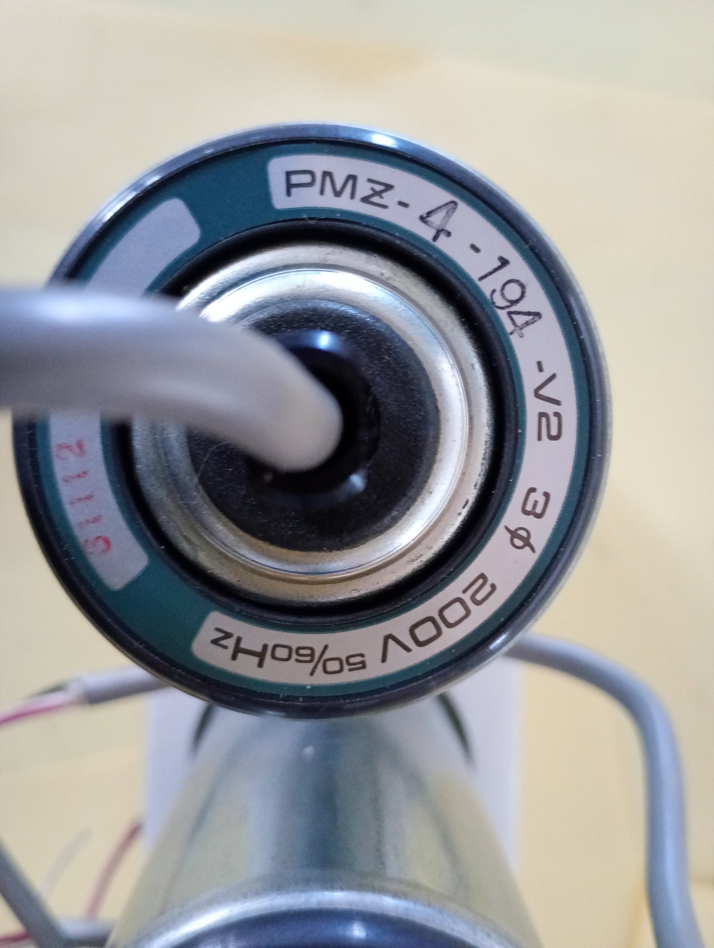 伊東電機 PMZ-4-194-V2　パワーモーラ　4本