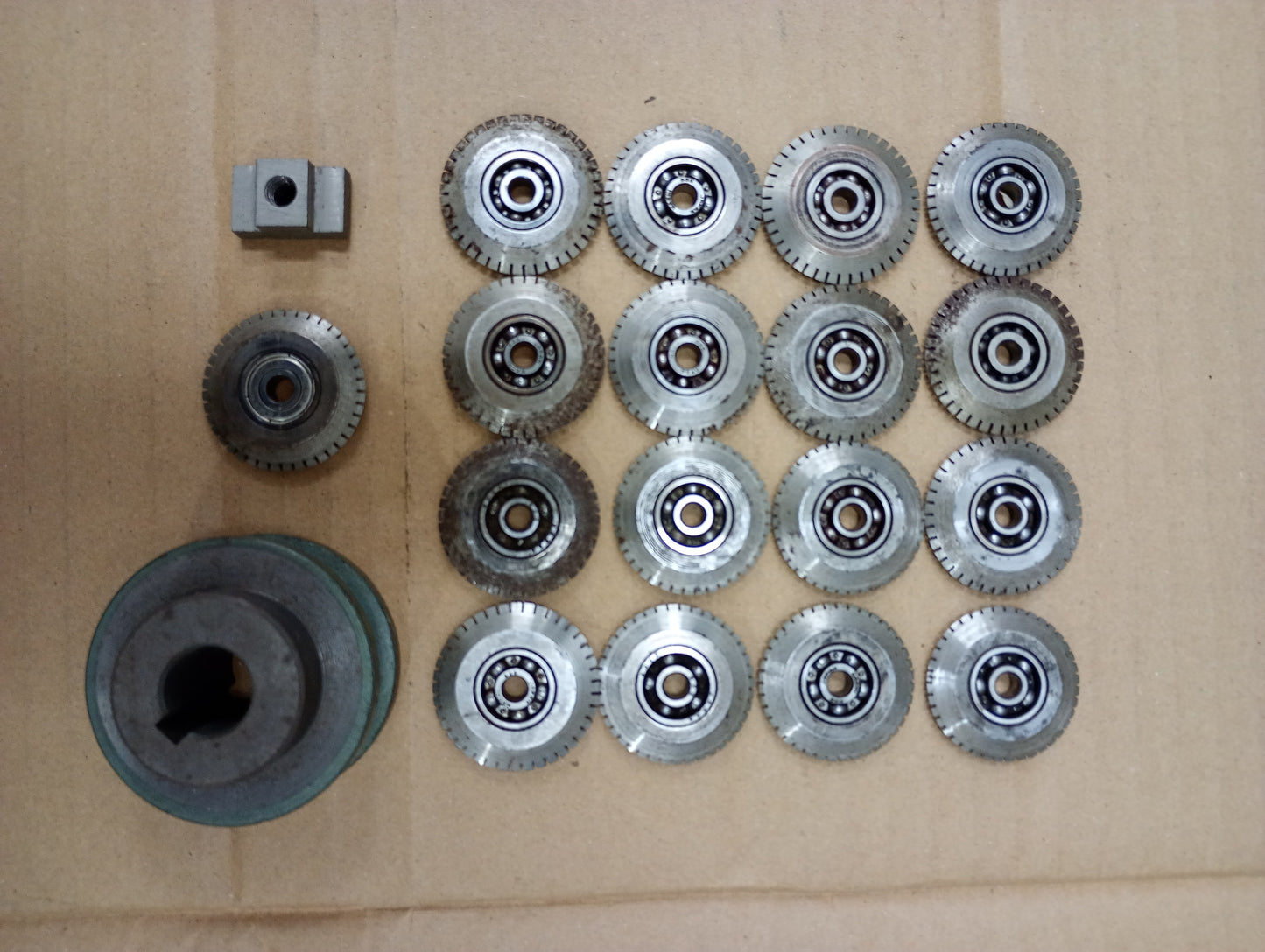 国友鉄工所　MK2　卓上ミシン目＆スジ付け機 kunitomotekko-mk2creaserandperforator-3002