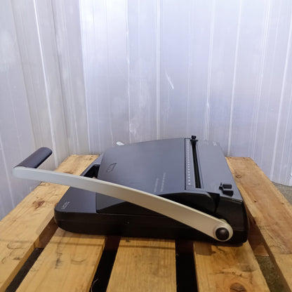 カール事務器 TOZICLE TZ-C21 手動コームリング製本機　carl1-tozicletzc21-0001