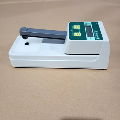 伊原電子工業 Ihac-T5 白黒透過濃度計 iharadenshi-ihact5-1001