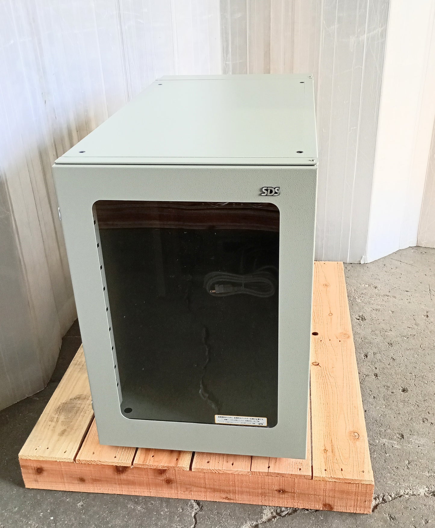 エスディエス まもる君 Light L48F467 防塵ラック パソコン収納 ファンタイプ 未使用品 sds-lightl48f467-5002