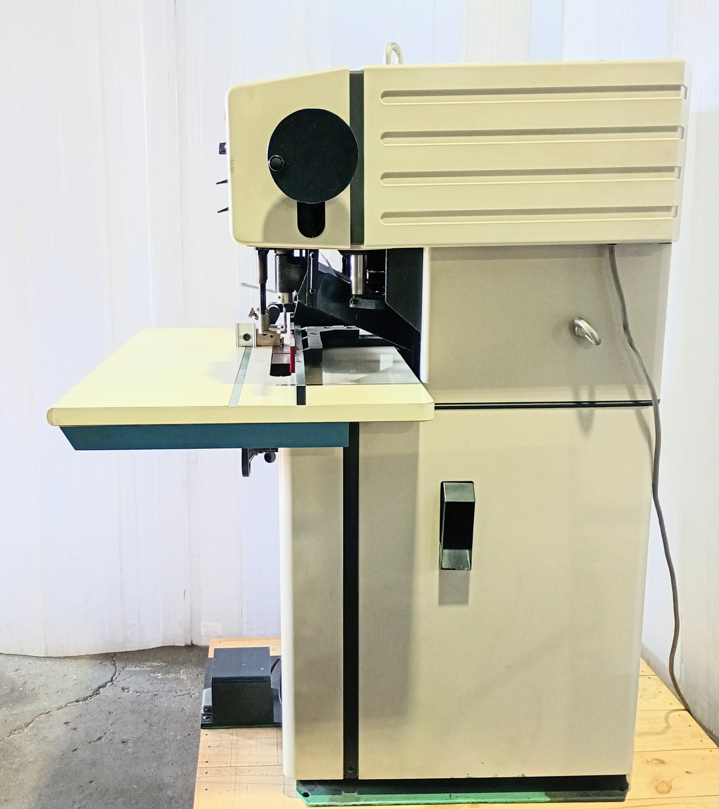 ウチダテクノ GA-2 穿孔機２ヘッド uchidatechno1-ga2-8001