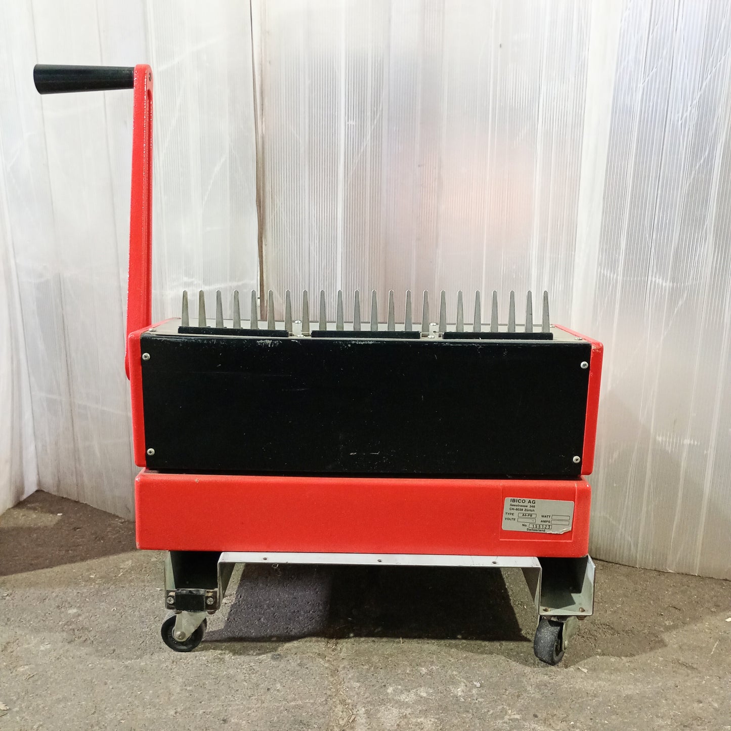 IBICO AG A4-PB プラスチックリング製本機 ibico1-ibicoaga4pb-1042