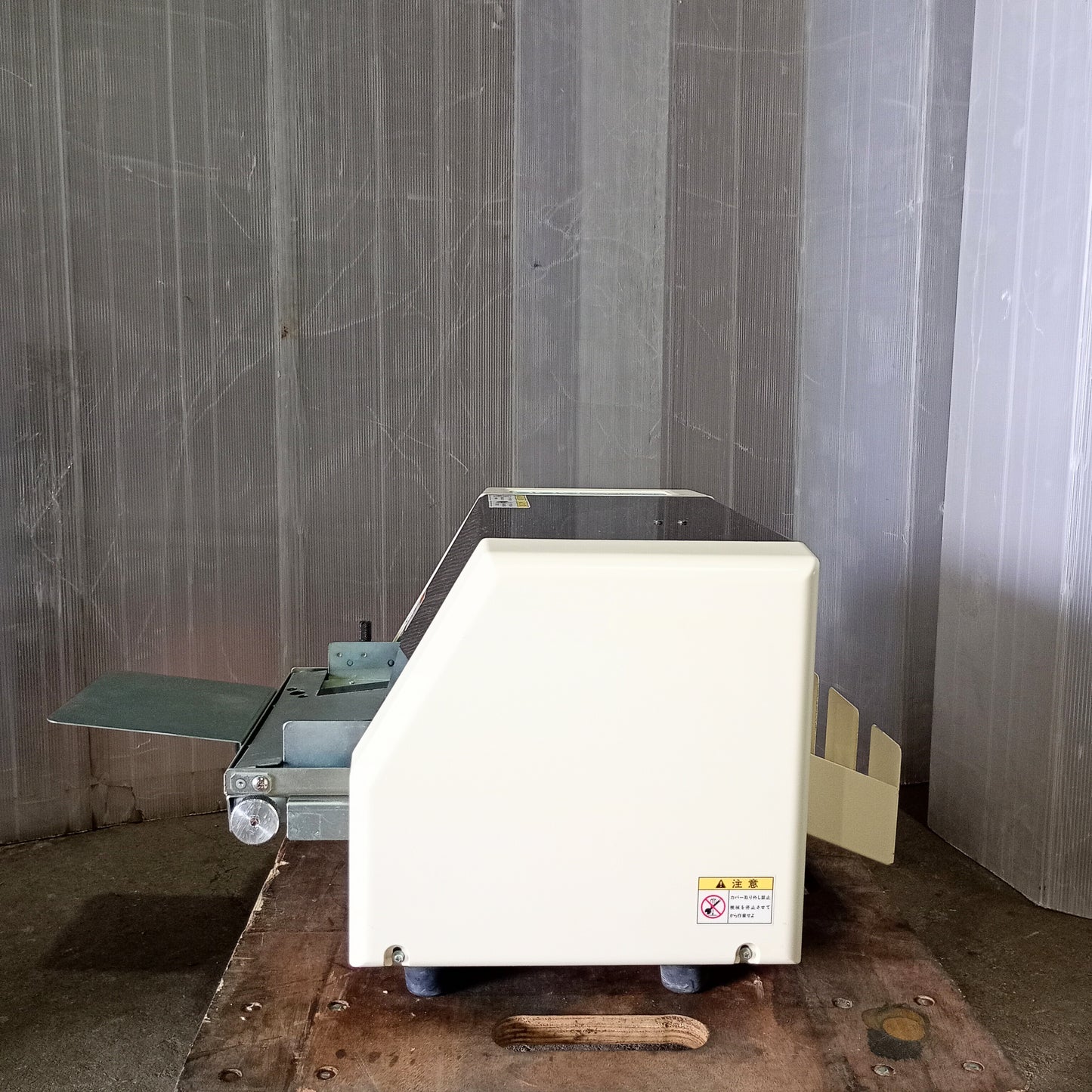 岩崎通信機 きりっ子MC-01 名刺カッター iwasaki1-mc01-3001