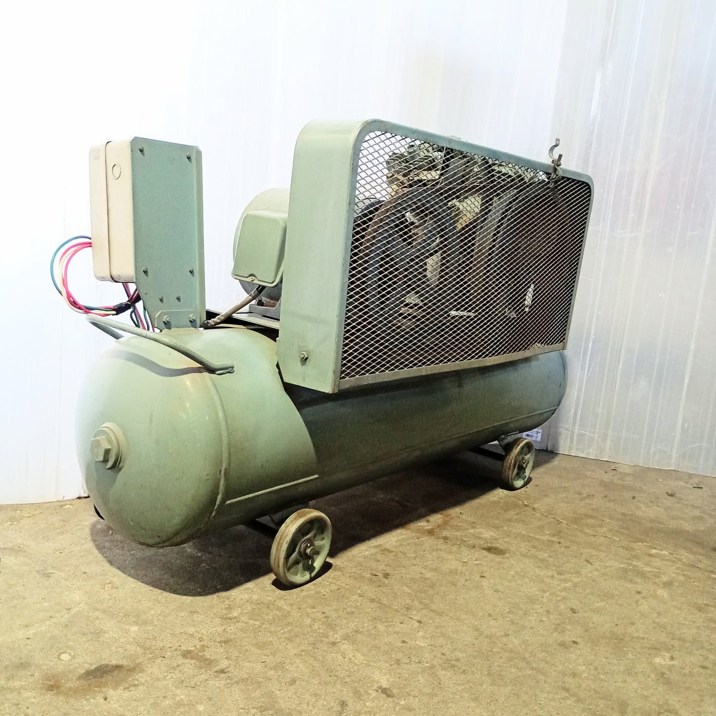 日立 5.5P-9.5V5 ベビコン エアーコンプレッサー hitachi1-55p95v5-0022