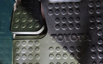 トヨタ ジェネオ・アール7FBRK10　バッテリーリーチフォークリフト toyota1-geneor7fbrk10-8013
