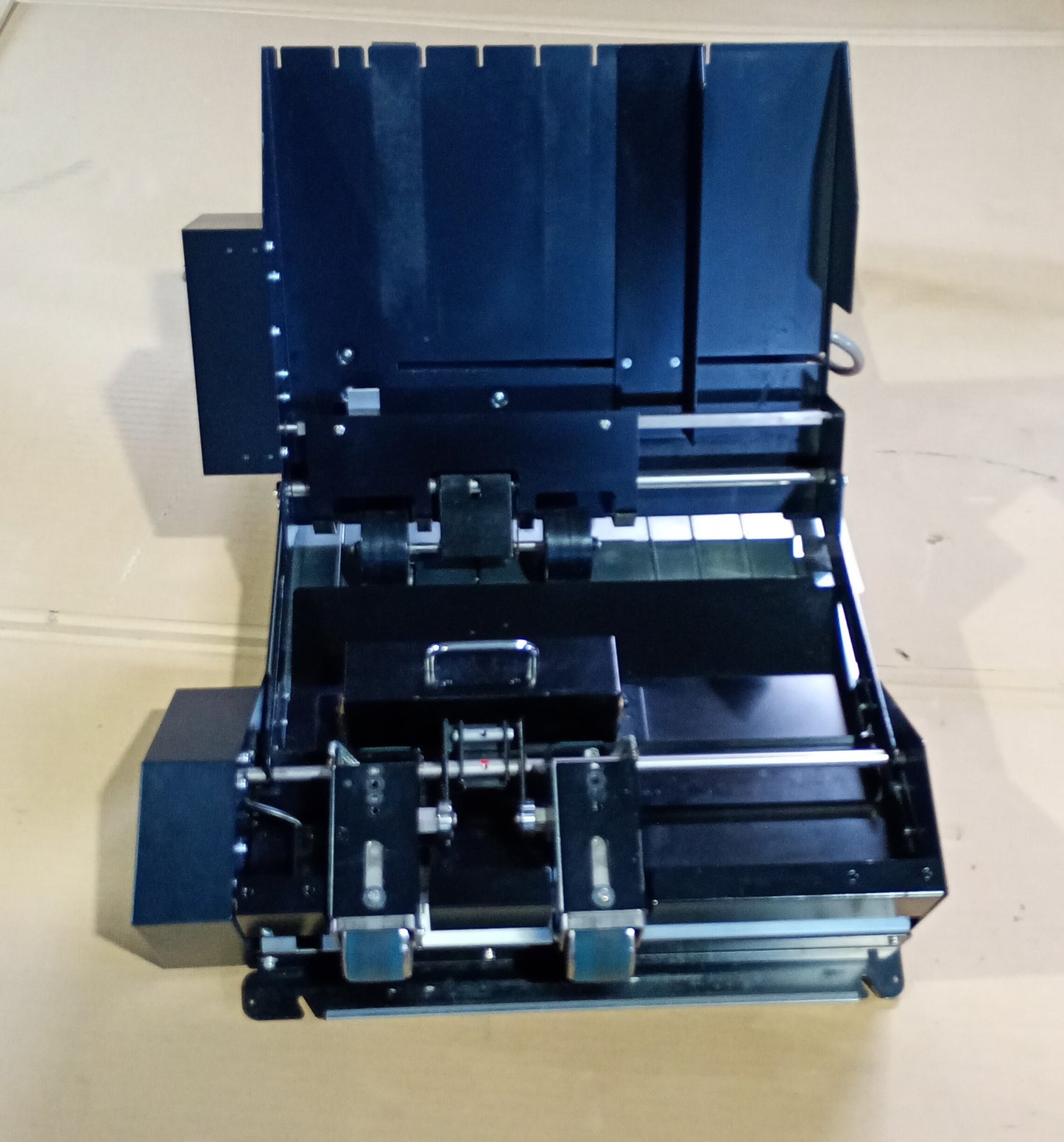 デュプロ　丁合機 10/60 ＋中綴じ・折り機 DBM-500＋ トリマー DBM-500T duplo1-1060dbm500dbm500t-4001