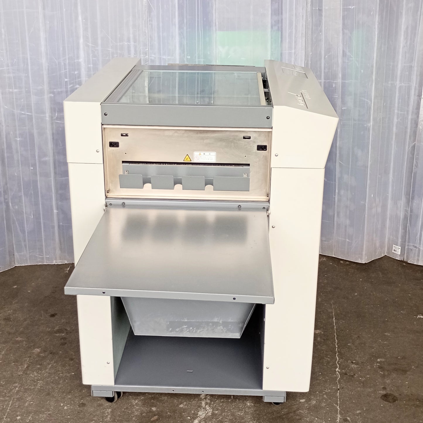 ウチダ AeroCut 4 カッター＆クリーサー uchidatechno1-aerocut4-1001