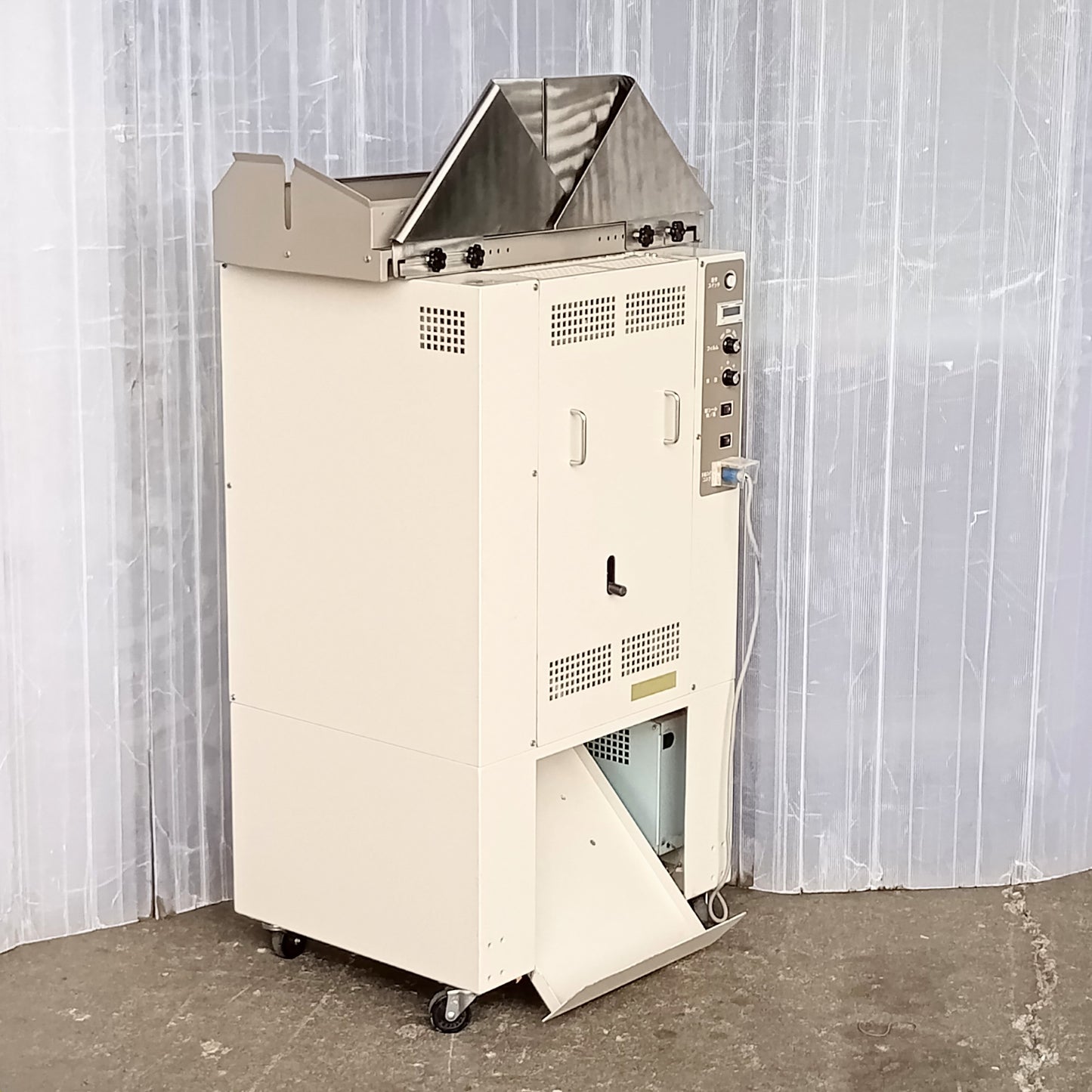 ユウコス EW-XA 多目的自動フィルム包装機 ucos1-ewxa-6001