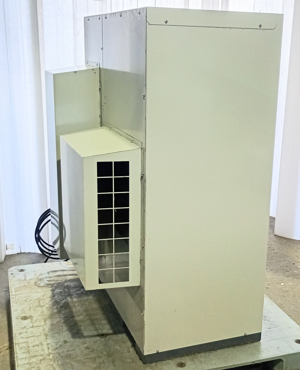 アネスト岩田 CFP37CF-8.5D オイルフリーレシプロコンプレッサー anestiwata1-cfp37cf85d-1025